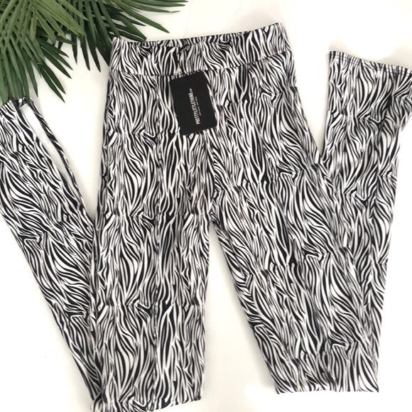 PrettyLittleThing Zebra skinny trouser size 4 - Picture 2 of 9